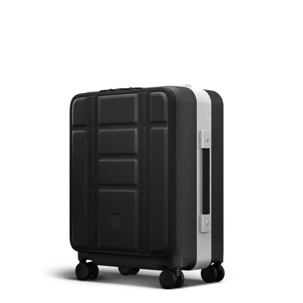 Db - Ramverk Pro Silver Front-access Carry-On in silber