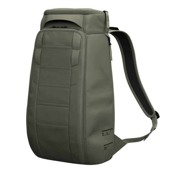 Db - Hugger Moss Green Backpack 20L in grün